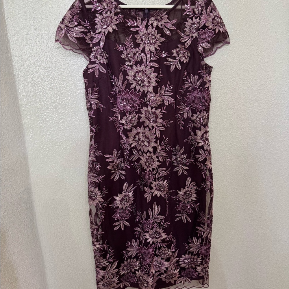 Dry cleaned Alex Evenings Women's Short Sleeve Embroidered Cocktail Dress